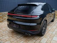 Gebraucht Porsche Cayenne 519 PS (381 kW) 2024 Schwarz SUV