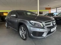 Gebraucht Mercedes GLA250 StreetStyle 211 PS (155 kW) 2015 Grau SUV