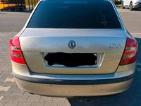 Gebraucht Skoda Octavia 116 PS (85 kW) 2005 Gelb Limousine