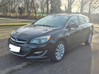 Gebraucht Opel Astra Selection 116 PS (85 kW) 2013 Braun Kombi