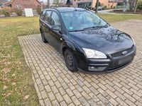 Gebraucht Ford Focus 105 PS (77 kW) 2007 Schwarz Kombi