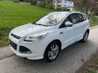 Usado Ford Kuga Titanium 179 HP (131 kW) 2015 Branco SUV