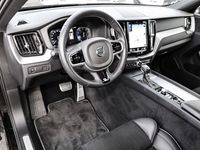 gebraucht Volvo XC60 R Design 2WD T5 StandHZG Navi digitales Cockpit Soundsystem LED Kurvenlicht Scheinwerferreg.