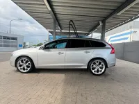 Gebraucht Volvo V60 150 PS (110 kW) 2017 Silber Kombi
