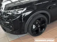 Neu VW T-Roc R-line 150 PS (110 kW) 2026 Grenadillschwarz (schwarz) SUV