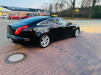Gebraucht Jaguar XJ Luxury 275 PS (202 kW) 2011 Schwarz Limousine