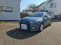 Gebraucht Hyundai i20 Passion 101 PS (74 kW) 2016 Limousine
