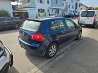 Gebraucht VW Golf Sportline 150 PS (110 kW) 2005 Shadowblue metallic Limousine