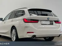 Gebraucht BMW 318 Shadowline 156 PS (114 kW) 2023 Alpinweiß uni Kombi