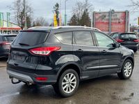 Gebraucht Ford Kuga Titanium 150 PS (110 kW) 2015 Schwarz SUV