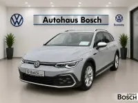 Gebraucht VW Golf Alltrack S 200 PS (147 kW) 2023 Mondsteingrau Kombi