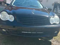 Gebraucht Mercedes C200 Classic 163 PS (119 kW) 2006 Schwarz Kombi