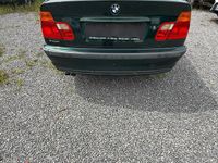 Gebraucht BMW 323 169 PS (124 kW) 1999 Grün Limousine