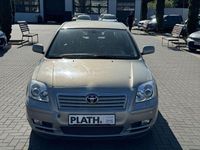 Gebraucht Toyota Avensis Executive 163 PS (119 kW) 2004 Grün Kleinwagen