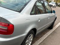 Gebraucht Audi A4 150 PS (110 kW) 1997 Silber Limousine