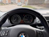 Gebraucht BMW 118 150 PS (110 kW) 2009 Grau Kleinwagen