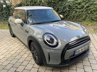 Gebraucht Mini Cooper Classic 136 PS (100 kW) 2022 Grau Kleinwagen