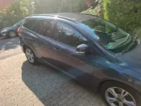 Gebraucht Ford Focus Trend 125 PS (91 kW) 2013 Grau Limousine