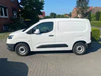 Gebraucht Toyota Proace City 102 PS (75 kW) 2020 Weiß Van / Kleinbus