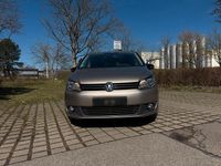 Gebraucht VW Touran 105 PS (77 kW) 2012 Gold Van / Kleinbus