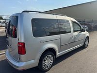 Gebraucht VW Caddy Maxi 102 PS (75 kW) 2016 Silber Van / Kleinbus