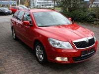 Gebraucht Skoda Octavia Elegance 160 PS (117 kW) 2012 Corridarot Kombi