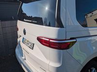 Gebraucht VW Multivan Life 150 PS (110 kW) 2024 Weiß Van