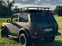 Gebraucht Lada niva 83 PS (61 kW) 2023 Grün SUV
