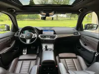 Gebraucht BMW 330 M Sport 184 PS (135 kW) 2021 Black sapphire metallic Kombi