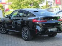 Gebraucht BMW X4 M Sport 360 PS (264 kW) 2023 Schwarz SUV