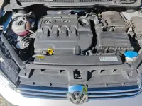 Gebraucht VW Golf Sportsvan Allstar 110 PS (80 kW) 2016 Gold Van / Kleinbus