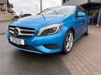 Second-hand Mercedes A200 156 CP (114 kW) 2012 Albastru Berlinǎ