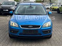 gebraucht Ford Focus Lim. Titanium2.0L*Navi*Standheizung*Bi-Xe