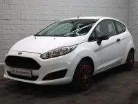Gebraucht Ford Fiesta Ambiente 60 PS (44 kW) 2017 Weiß Kleinwagen