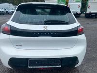 Gebraucht Peugeot 208 100 PS (73 kW) 2021 Weiß Kleinwagen