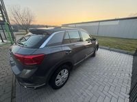 Gebraucht VW T-Roc 150 PS (110 kW) 2018 Grau SUV