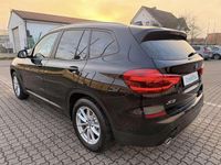 Gebraucht BMW X3 Advantage 190 PS (139 kW) 2021 Black sapphire metallic SUV
