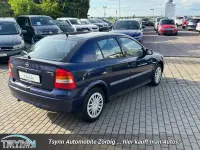 Używany Opel Astra Edition 75 KM (55 kW) 2000 Niebieski Sedan/Limuzyna