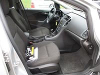 Gebraucht Opel Astra Active 110 PS (80 kW) 2012 Grau Kombi