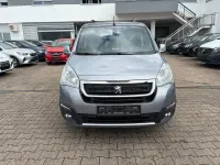 Gebraucht Peugeot Partner Tepee Allure 110 PS (80 kW) 2017 Gris artense Van / Kleinbus
