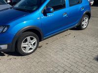 Gebraucht Dacia Sandero 90 PS (66 kW) 2012 Blau Kombi