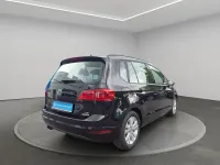 Gebraucht VW Golf VII Comfortline 125 PS (91 kW) 2017 Deep black perleffekt