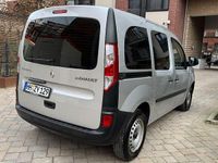 Gebraucht Renault Kangoo 75 PS (55 kW) 2019 Silber Van / Kleinbus