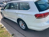Gebraucht VW Passat Comfortline 150 PS (110 kW) 2019 Weiß Kombi