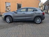 Gebraucht Mercedes GLA200 156 PS (114 kW) 2016 Grau SUV