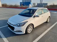 Gebraucht Hyundai i20 GO! 75 PS (55 kW) 2017 Weiß Kleinwagen