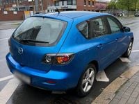 Usata Mazda 3 105 CV (77 kW) 2006 Blu Berlina