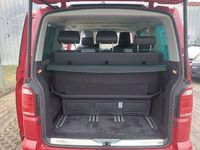 Gebraucht VW Multivan 199 PS (146 kW) 2018 Rot Van