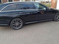 Gebraucht Mercedes E220 194 PS (142 kW) 2016 Schwarz Kombi