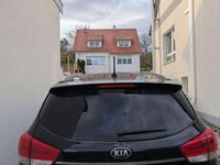 Gebraucht Kia Carens Attract 135 PS (99 kW) 2014 Schwarz Van / Kleinbus